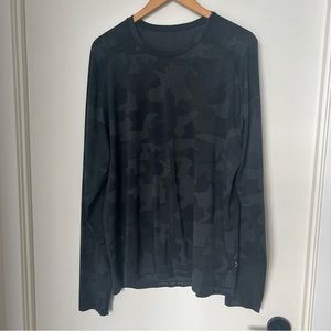 Lululemon Men’s Long Sleeve